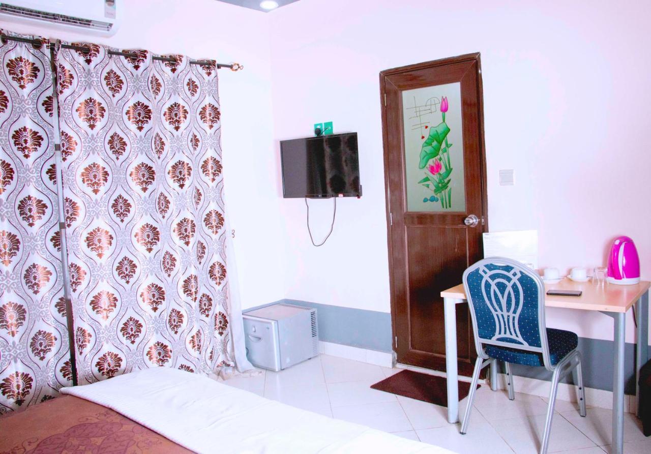קוטונו Nora Hotel מראה חיצוני תמונה