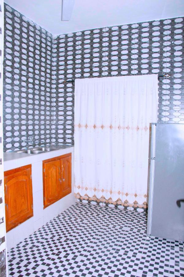 קוטונו Nora Hotel מראה חיצוני תמונה